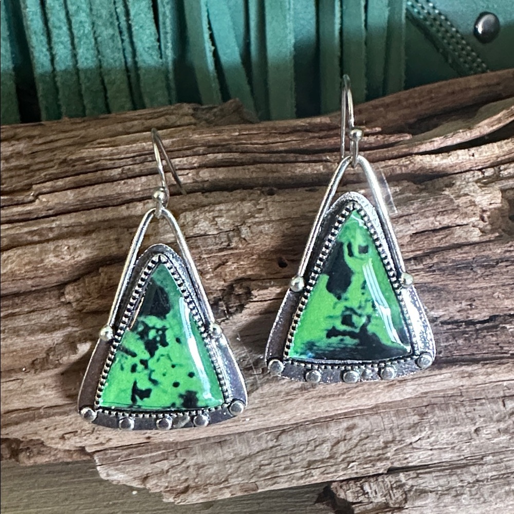 Green Turquoise Triangle Earrings Silver Tone Boho Western Dangle Statement NWT